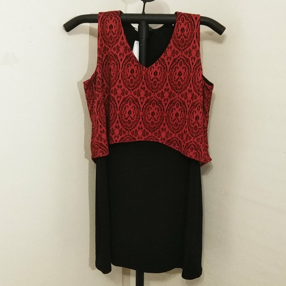 Studio Works sleeveless lace dress - Picture 2 of 9